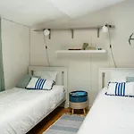 Maison Pour 8 Avec Piscine - Tatil Evi