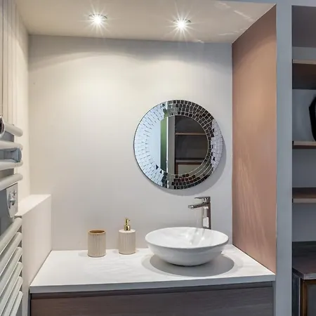 Maison Pour 8 Avec Piscine - *