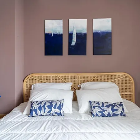 Maison Pour 8 Avec Piscine - *